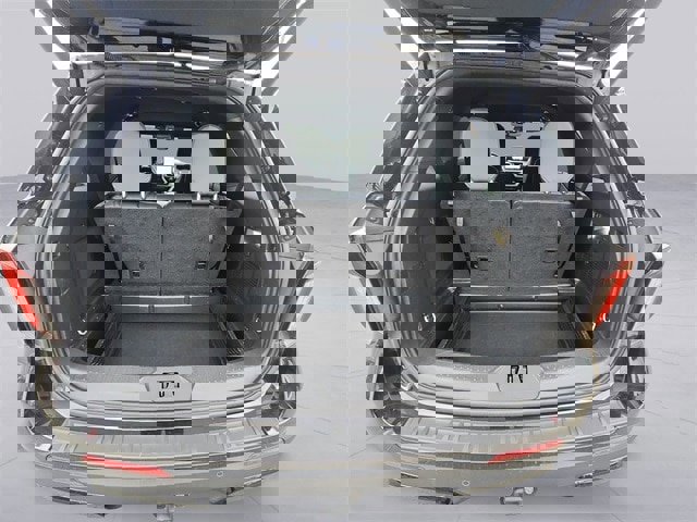 Certified 2025 Ford Explorer ST-Line image 19