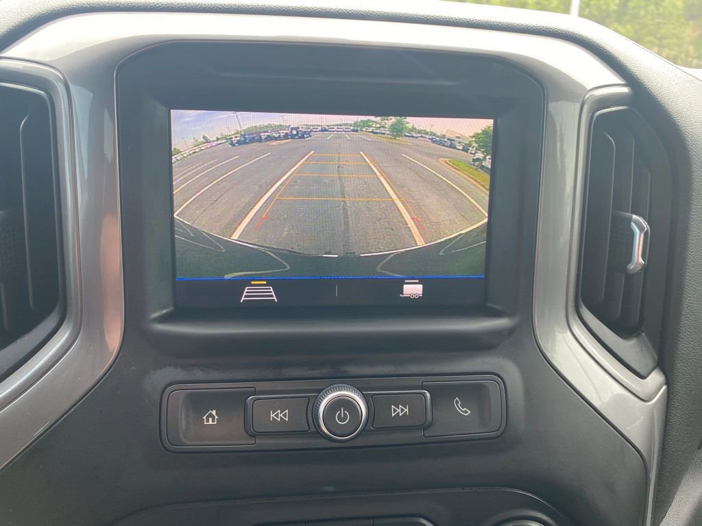 Used 2020 Chevrolet Silverado 1500 Custom w/ Custom Value Package image 16