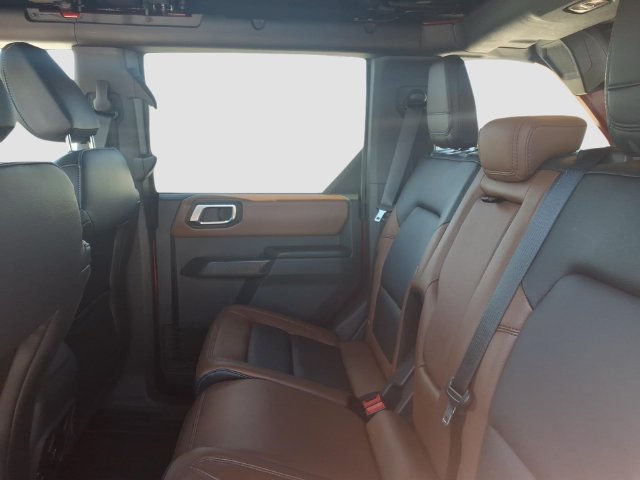 Certified 2024 Ford Bronco Outer Banks AWD/4WD image 10