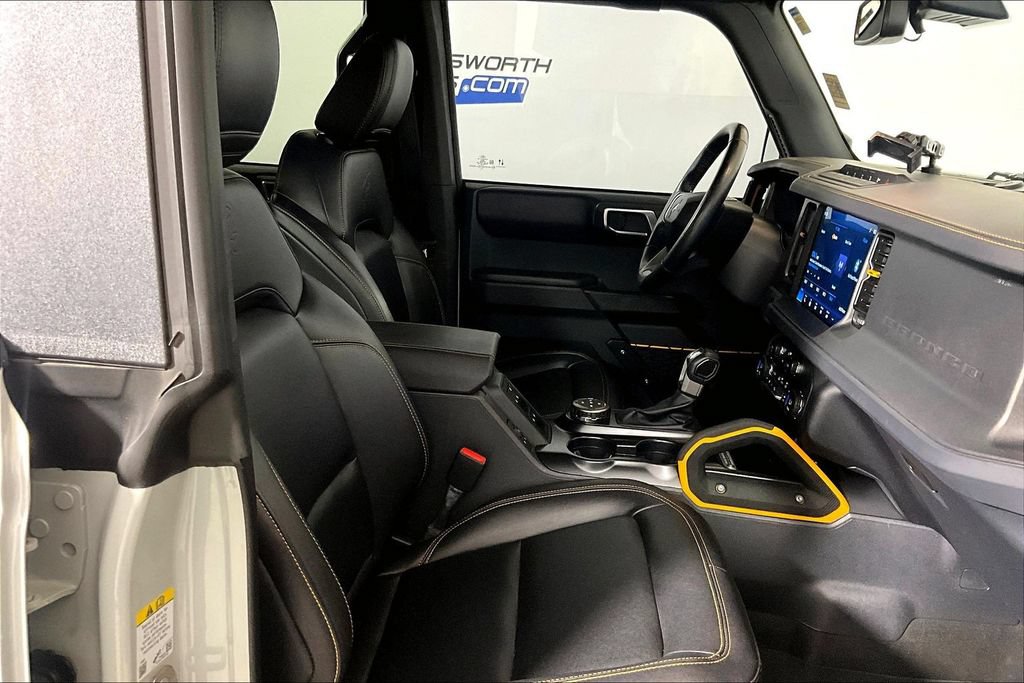 Certified 2024 Ford Bronco Badlands AWD/4WD image 6