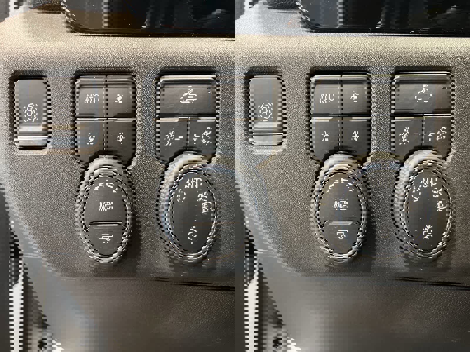 Used 2023 Chevrolet Silverado 1500 LT w/ Z71 Off-Road Package image 14