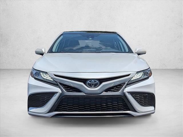 Used 2022 Toyota Camry XSE FWD video 3