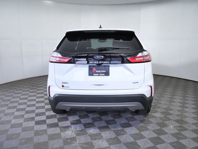 Certified 2024 Ford Edge SEL w/ Convenience Package image 3