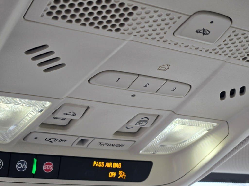 Used 2023 Cadillac XT5 Premium Luxury image 28