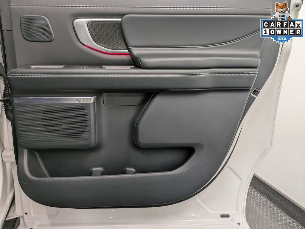 Certified 2025 Ford Expedition Max Platinum w/ Stealth Performance Package AWD/4WD image 28