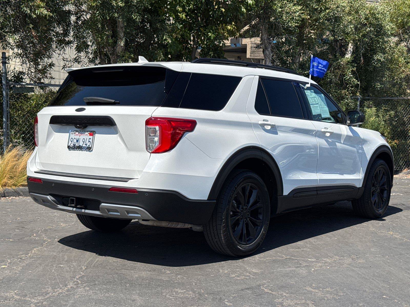 Certified 2023 Ford Explorer XLT w/ Equipment Group 202A AWD/4WD image 13
