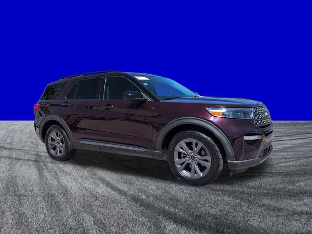 Certified 2022 Ford Explorer XLT w/ Equipment Group 202A image 8