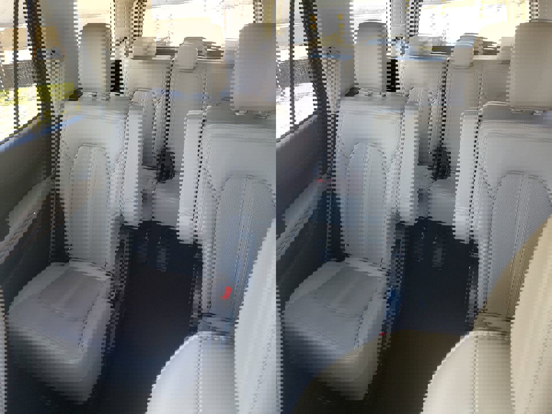 Certified 2024 Ford Expedition Limited image 22