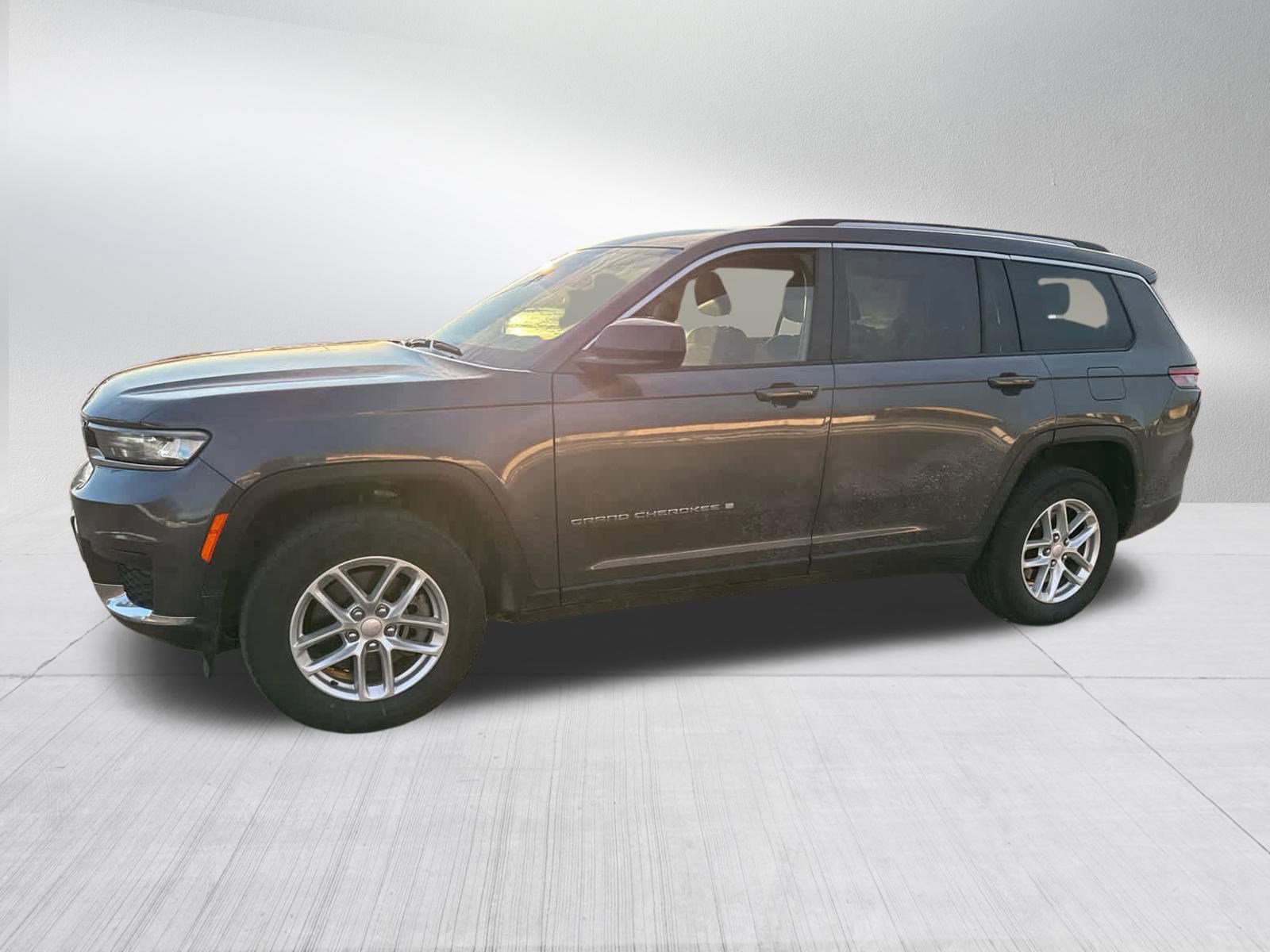 Used 2023 Jeep Grand Cherokee L Laredo video 2