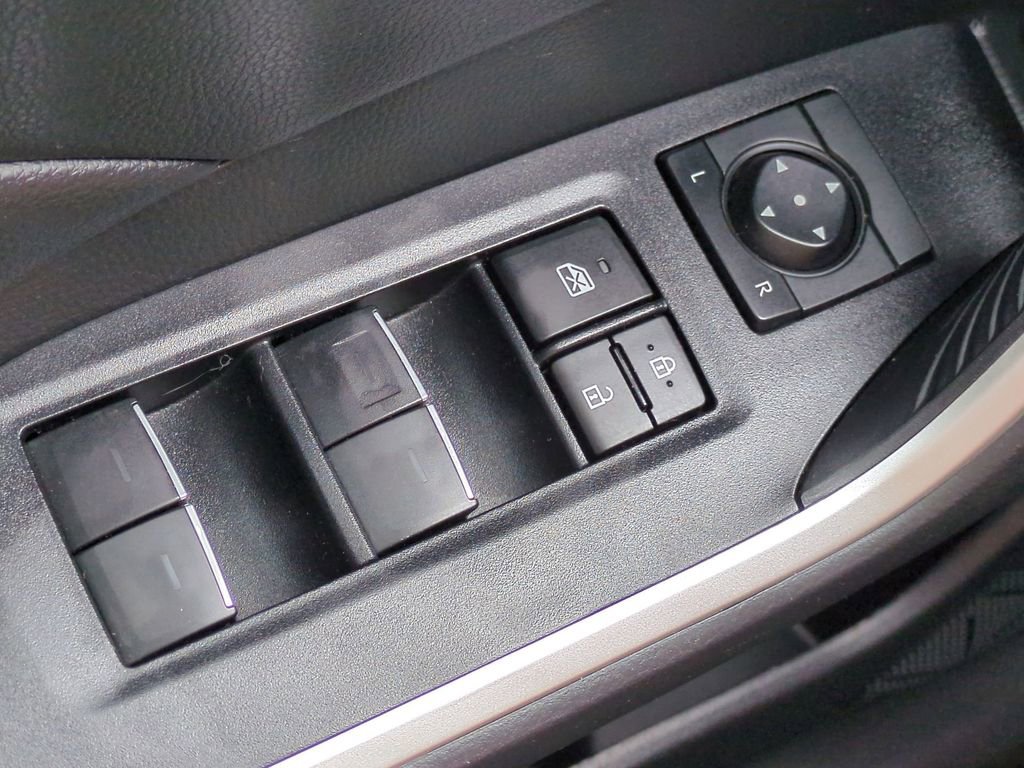 Used 2023 Toyota RAV4 XLE w/ Convenience Package FWD image 26