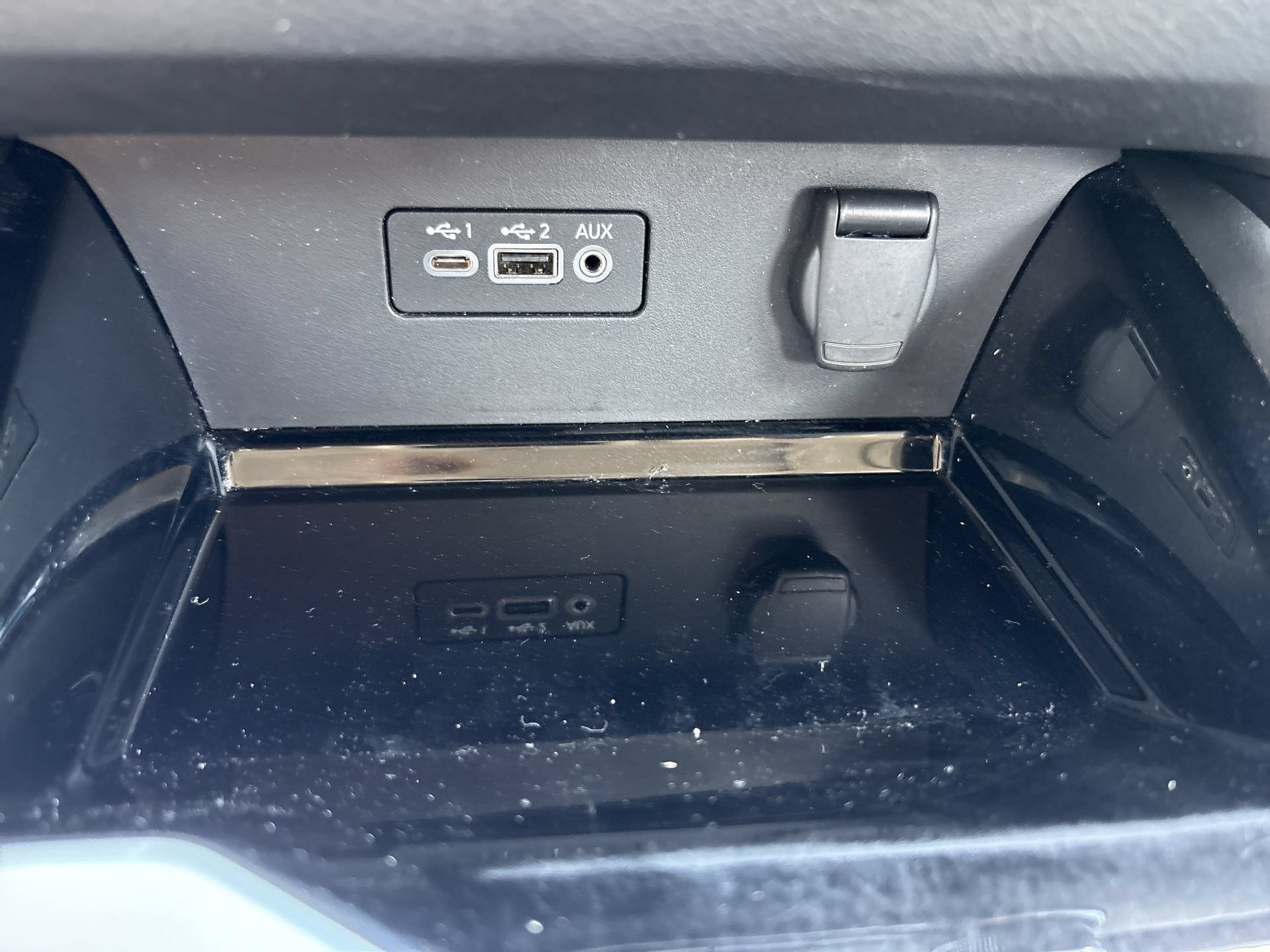 Used 2022 Nissan Altima 2.5 Platinum AWD/4WD image 9