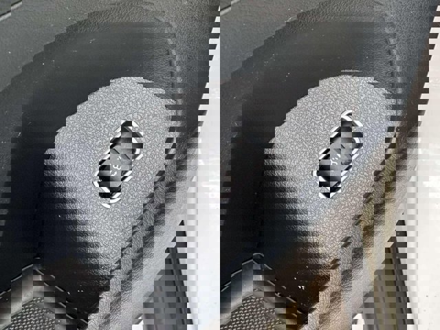 Used 2022 Mercedes-Benz GLE 350 4MATIC image 19