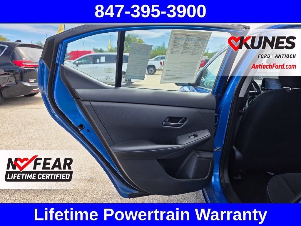 Used 2024 Nissan Sentra SV FWD image 22