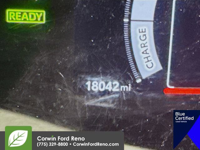 Used 2025 Toyota Camry SE w/ Multimedia Upgrade Package FWD image 16