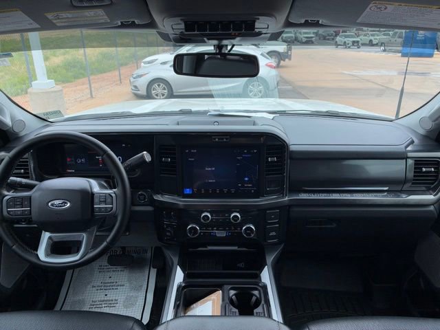 Certified 2025 Ford F250 Lariat w/ Black Appearance Package image 10