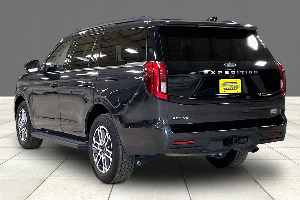 Certified 2025 Ford Expedition Active AWD/4WD image 11