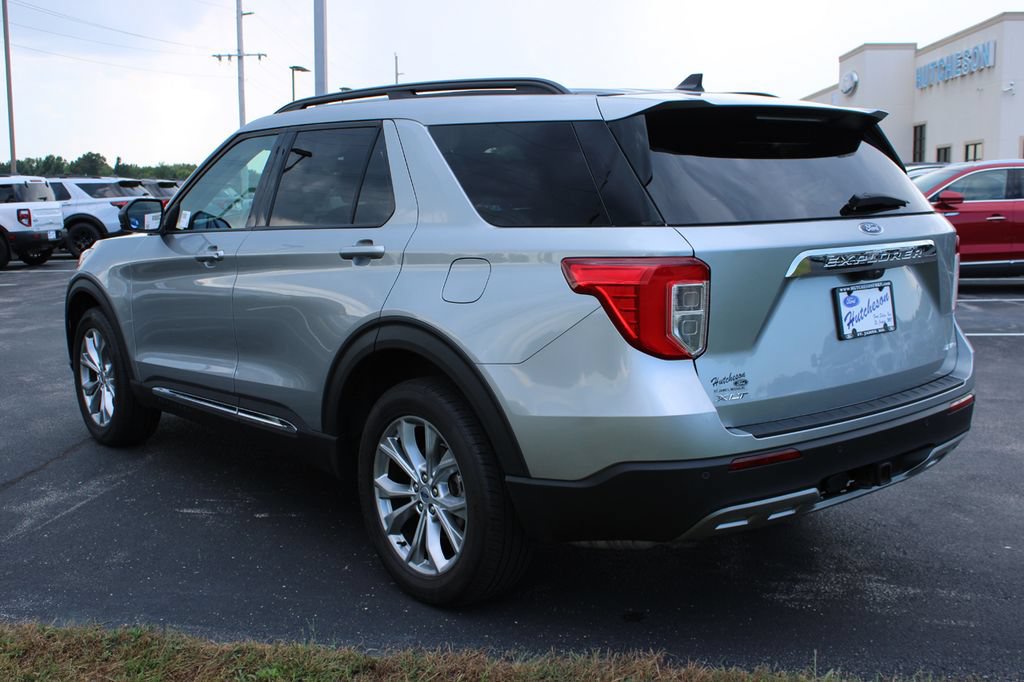 Certified 2024 Ford Explorer XLT w/ Equipment Group 202A AWD/4WD image 9