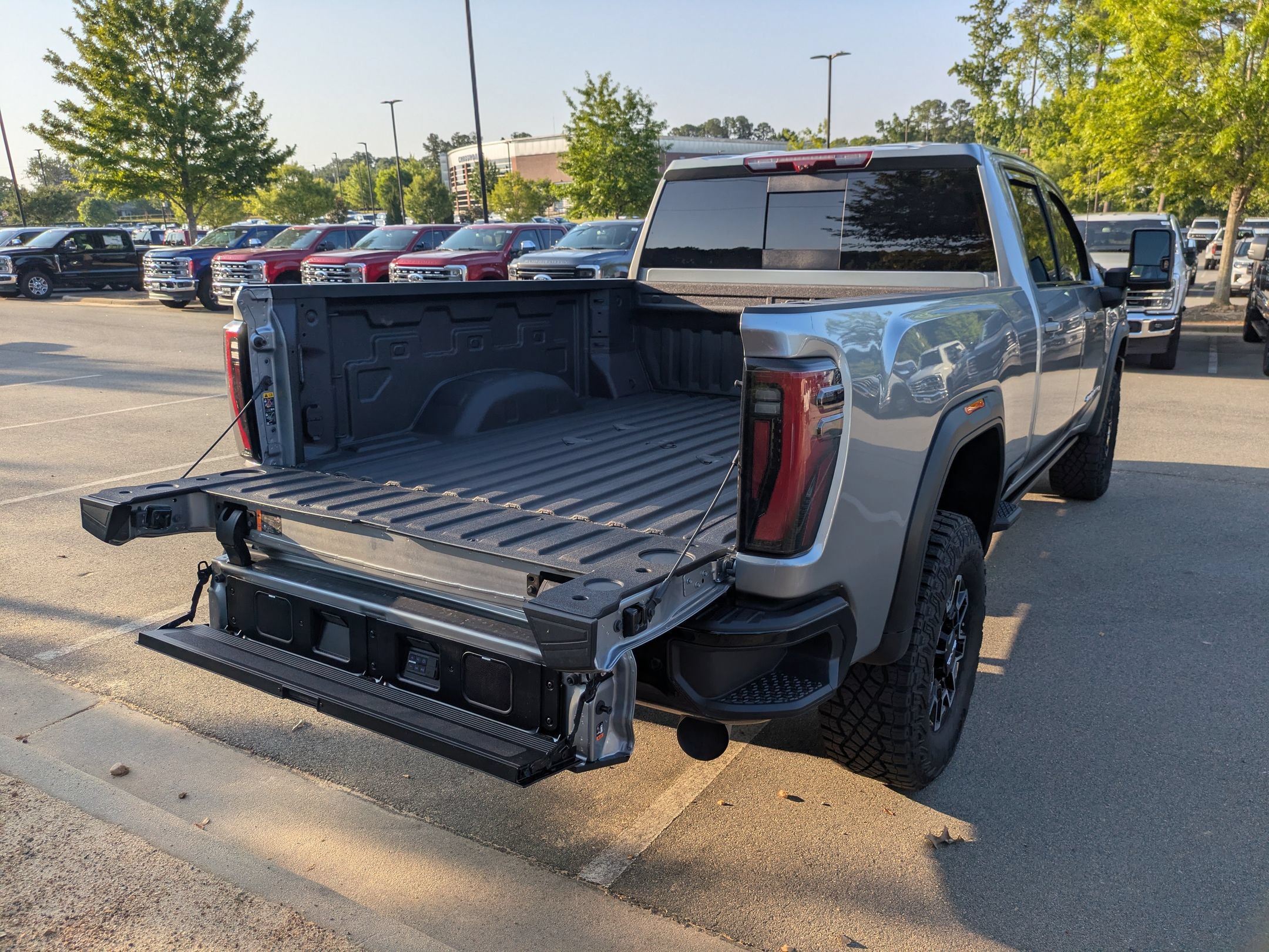Used 2026 GMC Sierra 2500 AT4X AWD/4WD image 36