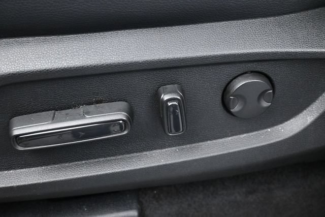 Used 2023 Honda Pilot EX-L image 12