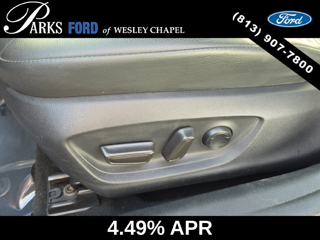 Used 2018 Toyota Camry SE w/ Moonroof Package FWD image 19