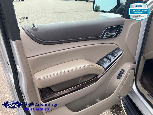 Used 2020 GMC Yukon XL SLT w/ Open Road Package AWD/4WD image 16