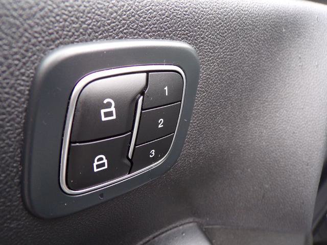 Certified 2023 Ford Escape Platinum w/ Premium Technology Package image 16