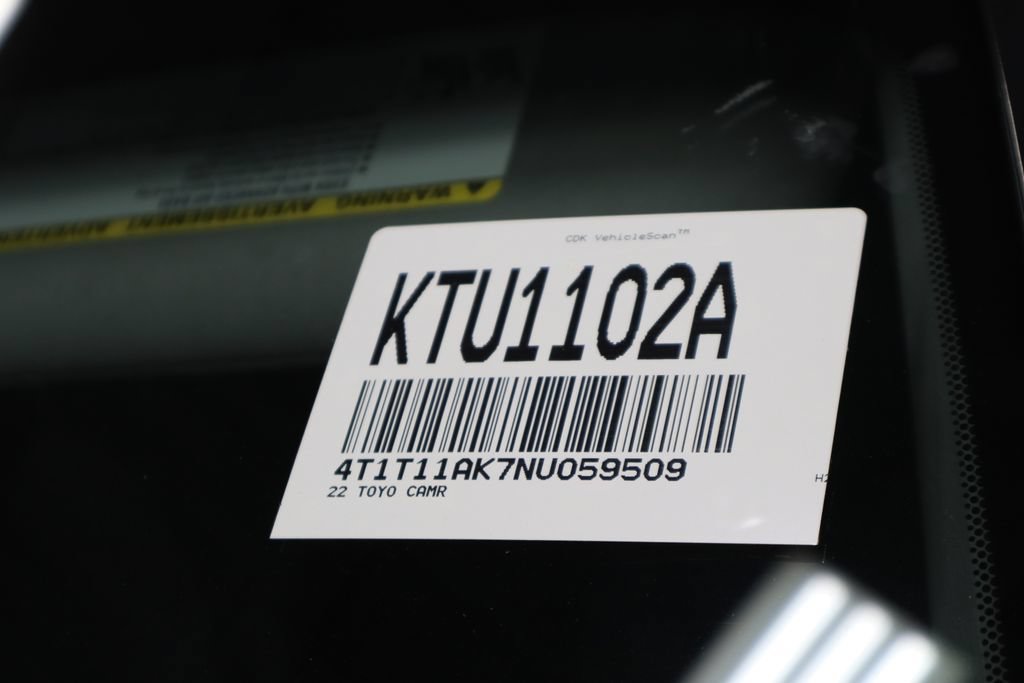 Used 2022 Toyota Camry SE w/ Convenience Package FWD image 32
