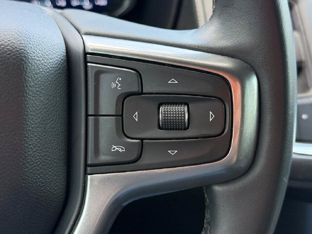 Used 2023 Chevrolet Suburban Z71 AWD/4WD image 21