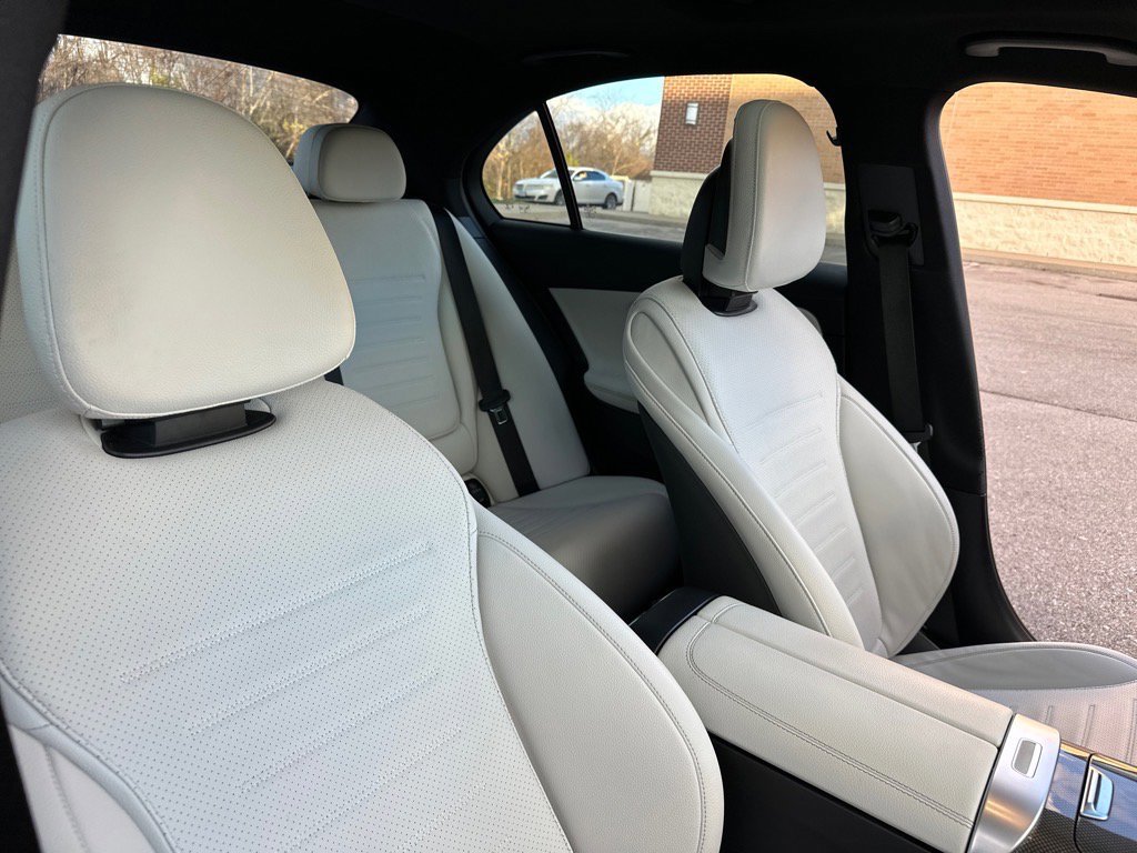 Used 2022 Mercedes-Benz C 300 Sedan image 32