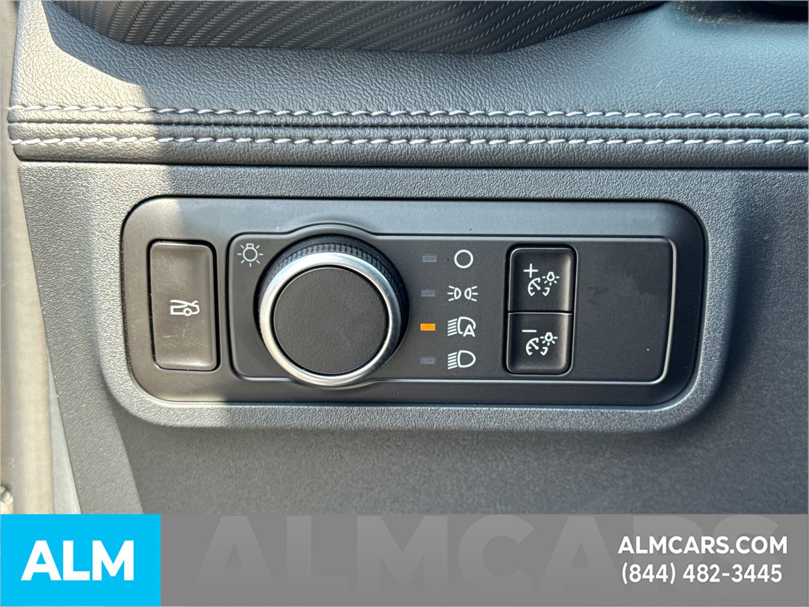 Certified 2025 Ford Mustang Premium image 34