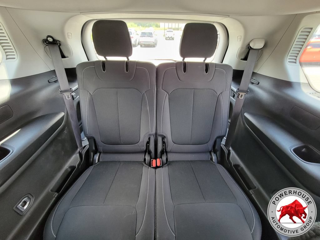 Used 2023 Jeep Grand Cherokee L Laredo AWD/4WD image 17