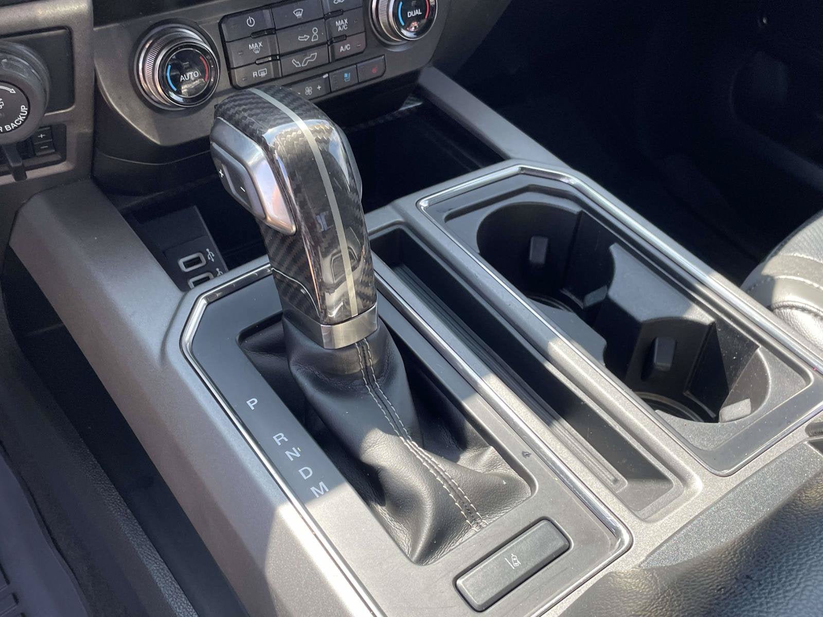 Certified 2019 Ford F150 Raptor w/ Equipment Group 802A Luxury AWD/4WD image 20