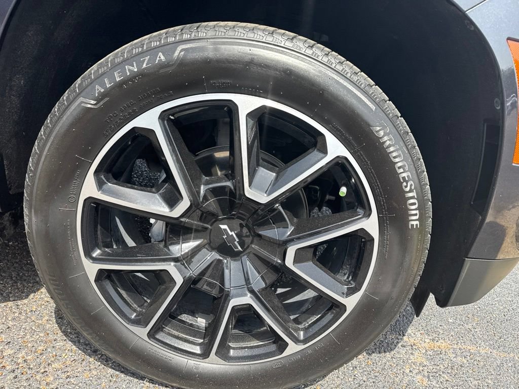 Used 2025 Chevrolet Tahoe RST w/ Comfort Package RWD image 8