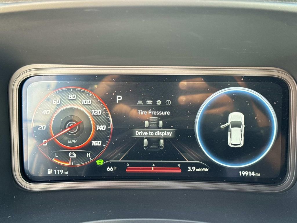 Used 2023 Hyundai Kona SE image 26