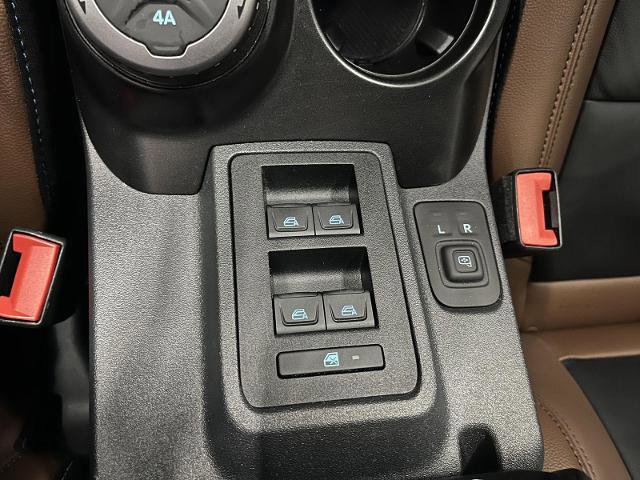 Certified 2022 Ford Bronco Outer Banks w/ Sasquatch Package AWD/4WD image 24