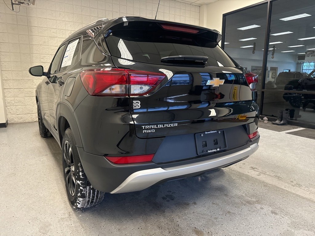 Used 2023 Chevrolet TrailBlazer LT w/ Convenience Package image 10