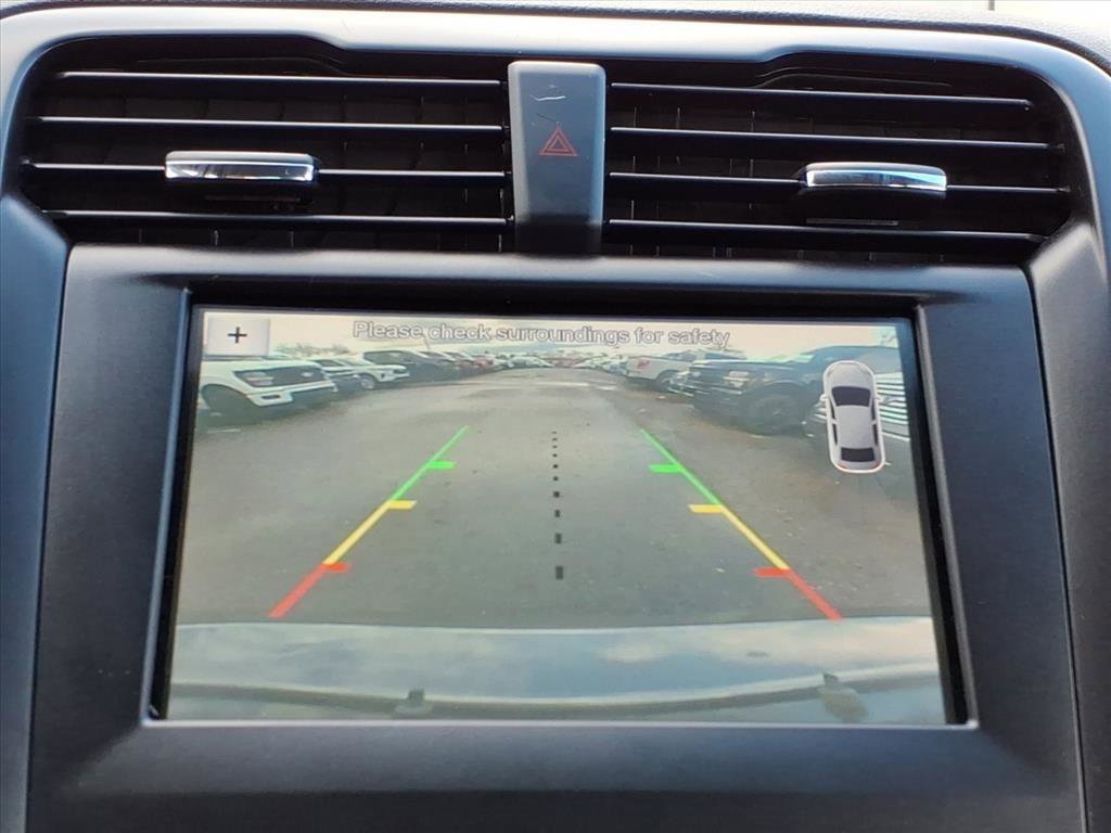 Certified 2018 Ford Fusion SE w/ Equipment Group 201A image 13