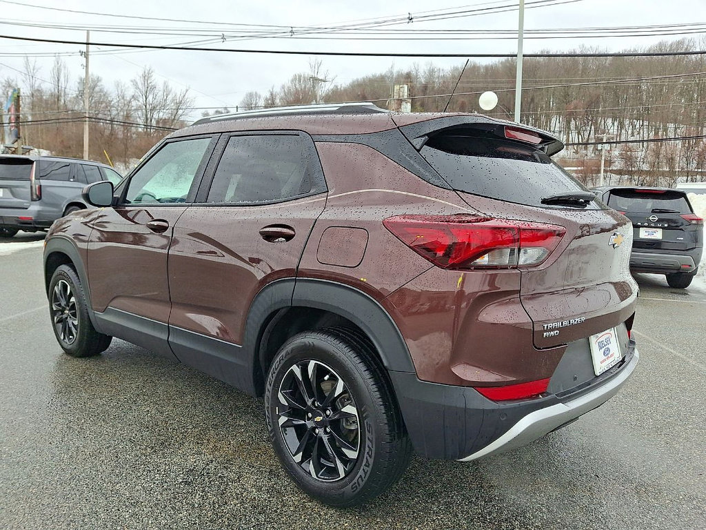 Used 2023 Chevrolet TrailBlazer LT w/ Convenience Package image 5
