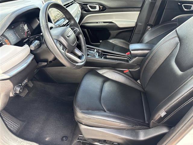 Used 2024 Jeep Compass Limited AWD/4WD image 15