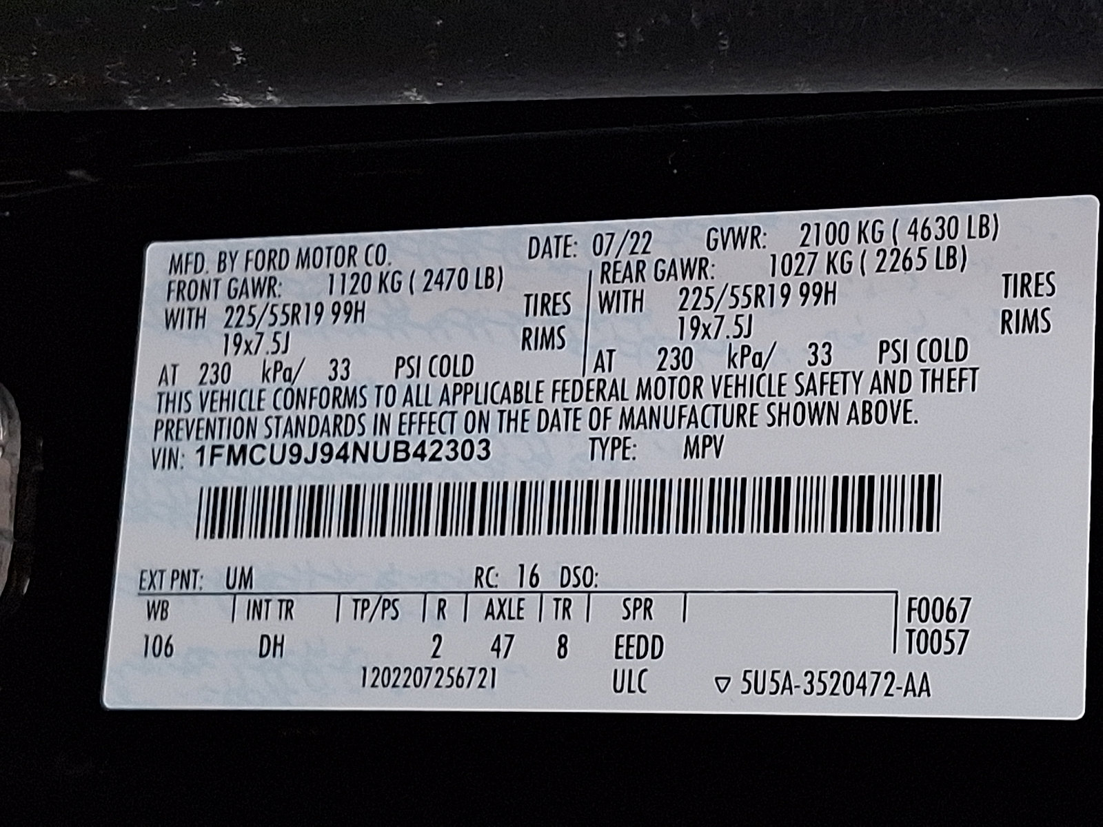 Certified 2022 Ford Escape Titanium w/ Titanium Elite Package AWD/4WD image 29