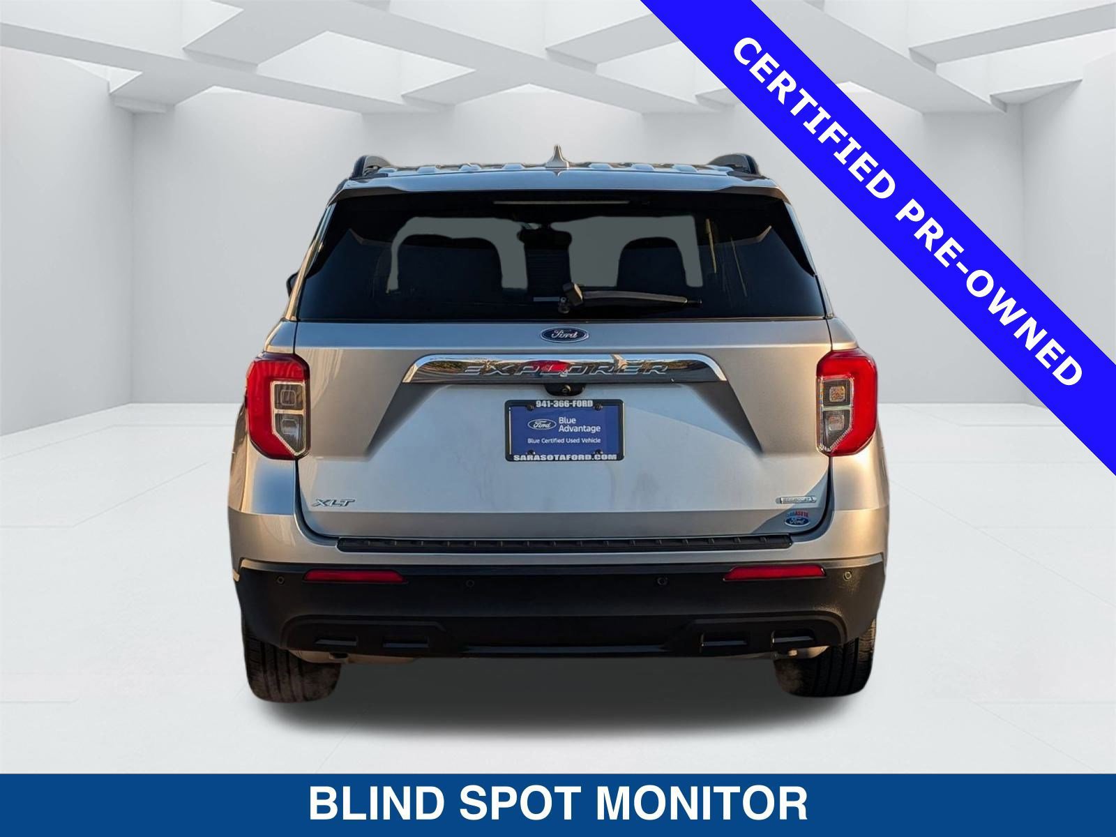 Certified 2020 Ford Explorer XLT image 4