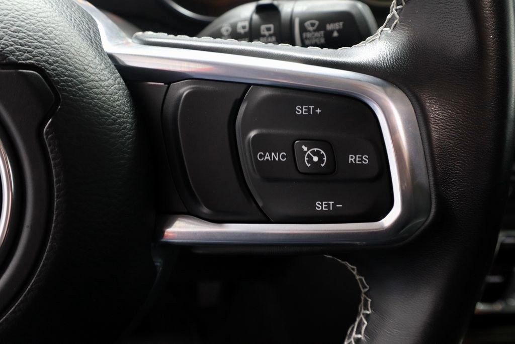 Used 2021 Jeep Wrangler Unlimited Sahara image 29