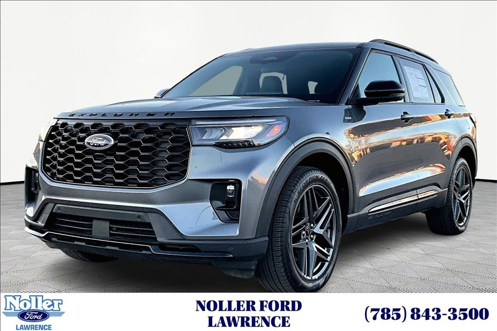 Certified 2025 Ford Explorer ST-Line w/ ST-Line Street Pack