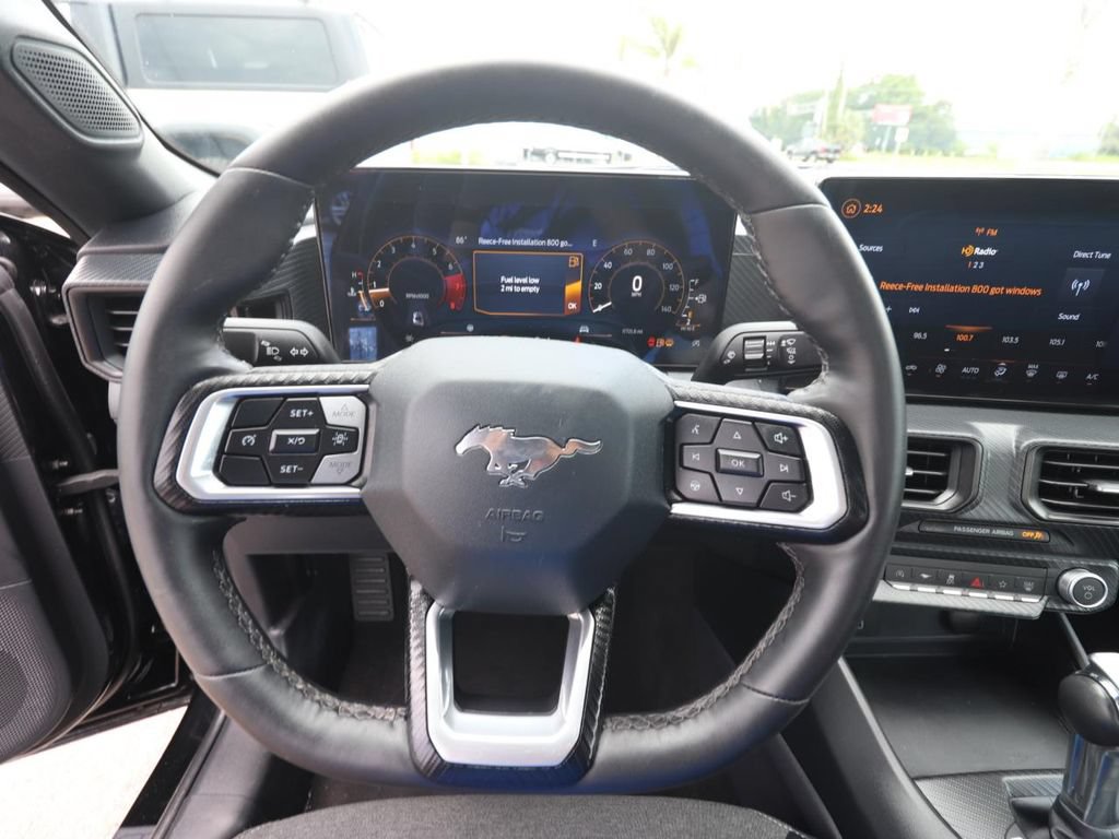 Certified 2024 Ford Mustang Coupe RWD image 17