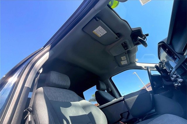 Certified 2022 Ford F150 XLT w/ Equipment Group 302A High image 23