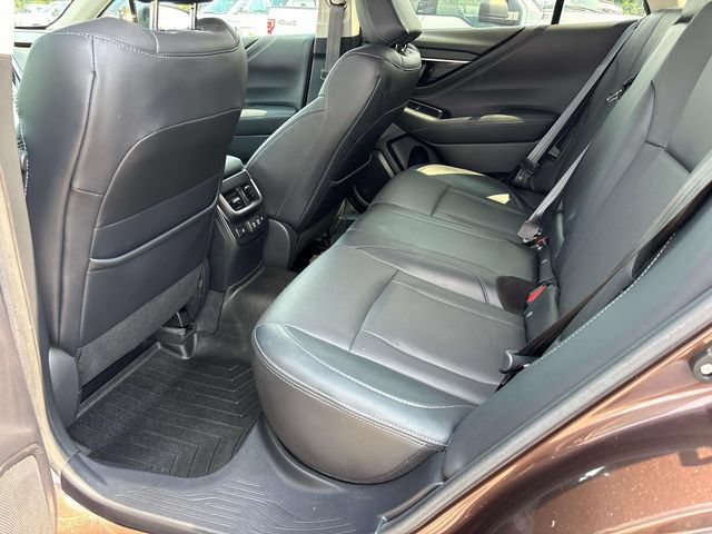 Used 2020 Subaru Outback Limited AWD/4WD image 12