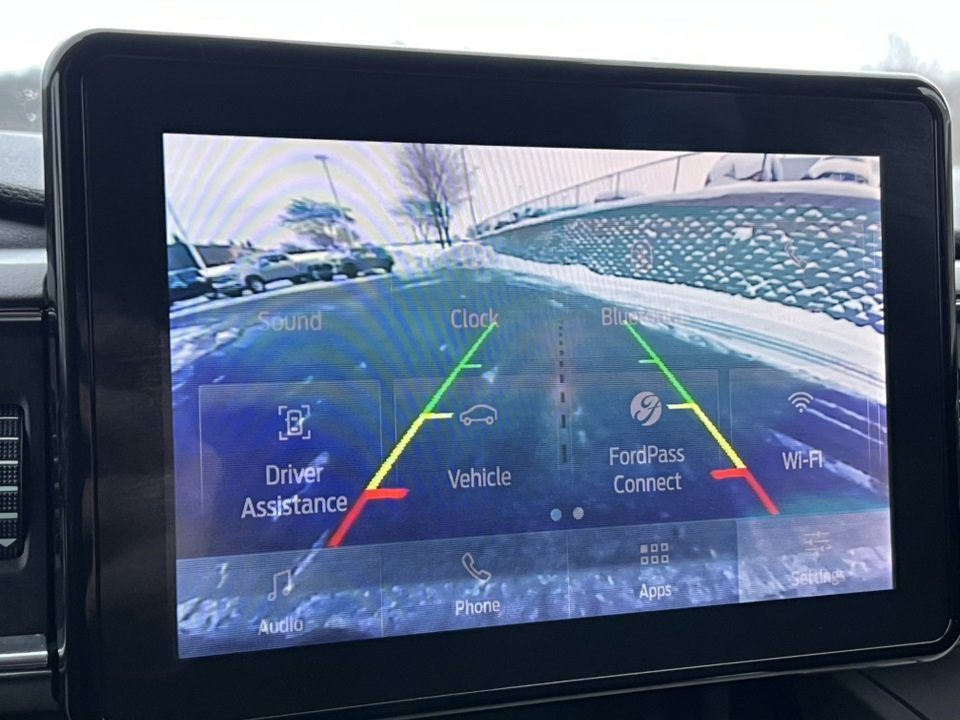 Certified 2022 Ford Explorer XLT w/ Equipment Group 202A image 24