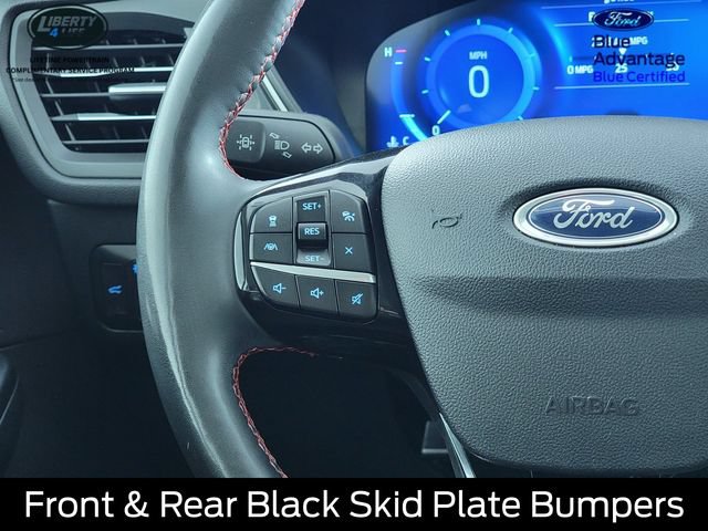 Certified 2022 Ford Escape SEL w/ SEL Stealth AWD Package image 28