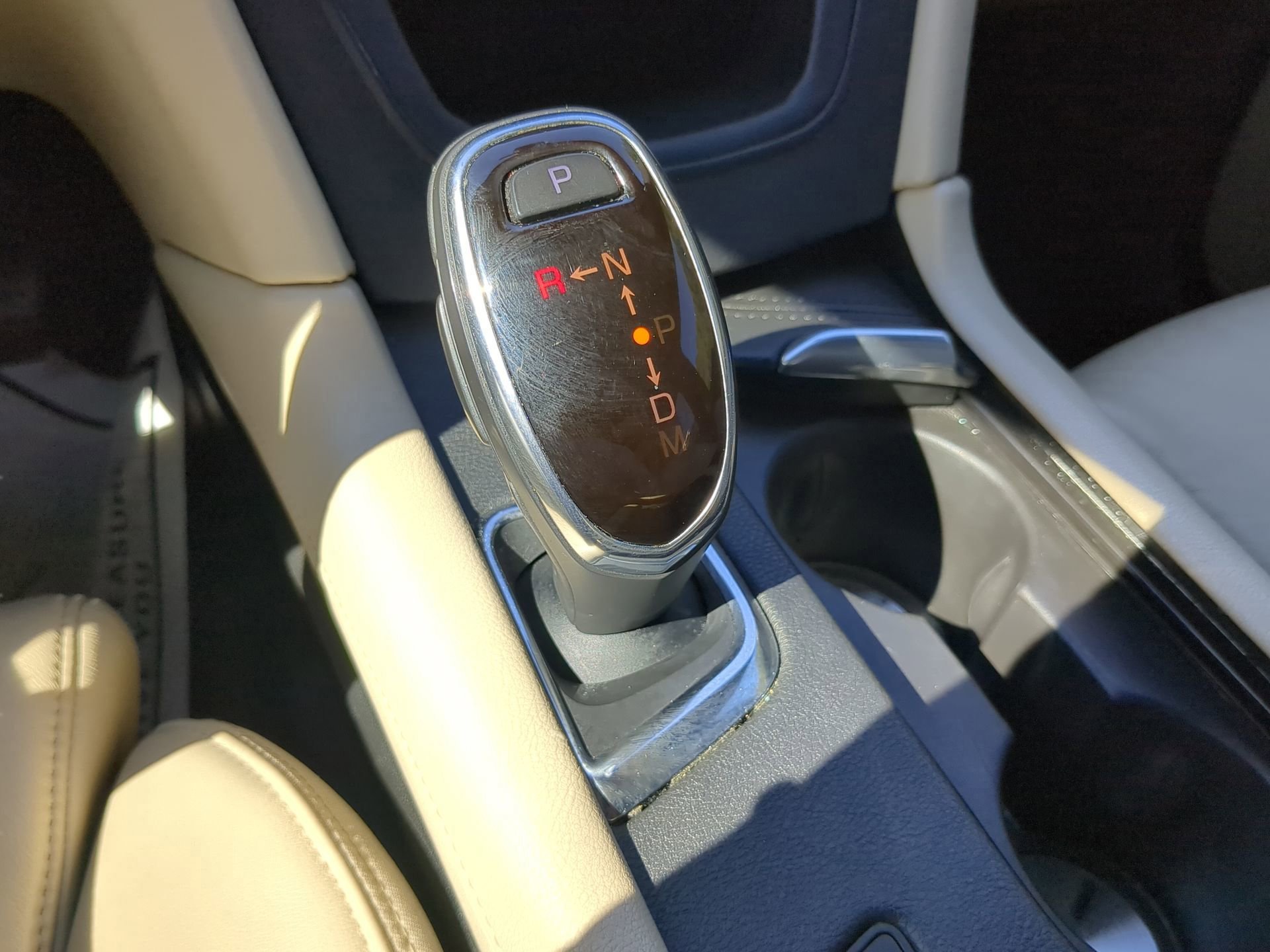 Used 2017 Cadillac XT5 Luxury w/ Driver Awareness Package image 47