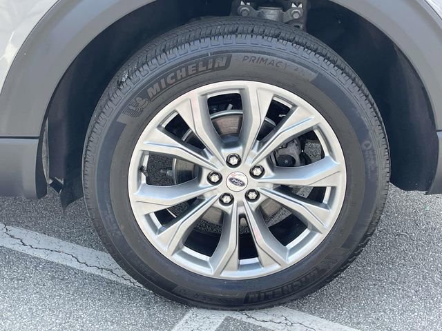 Certified 2023 Ford Explorer XLT w/ Equipment Group 202A image 9